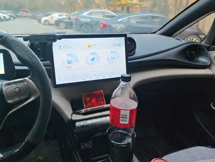 BYD Dolphin — миниатюра 13