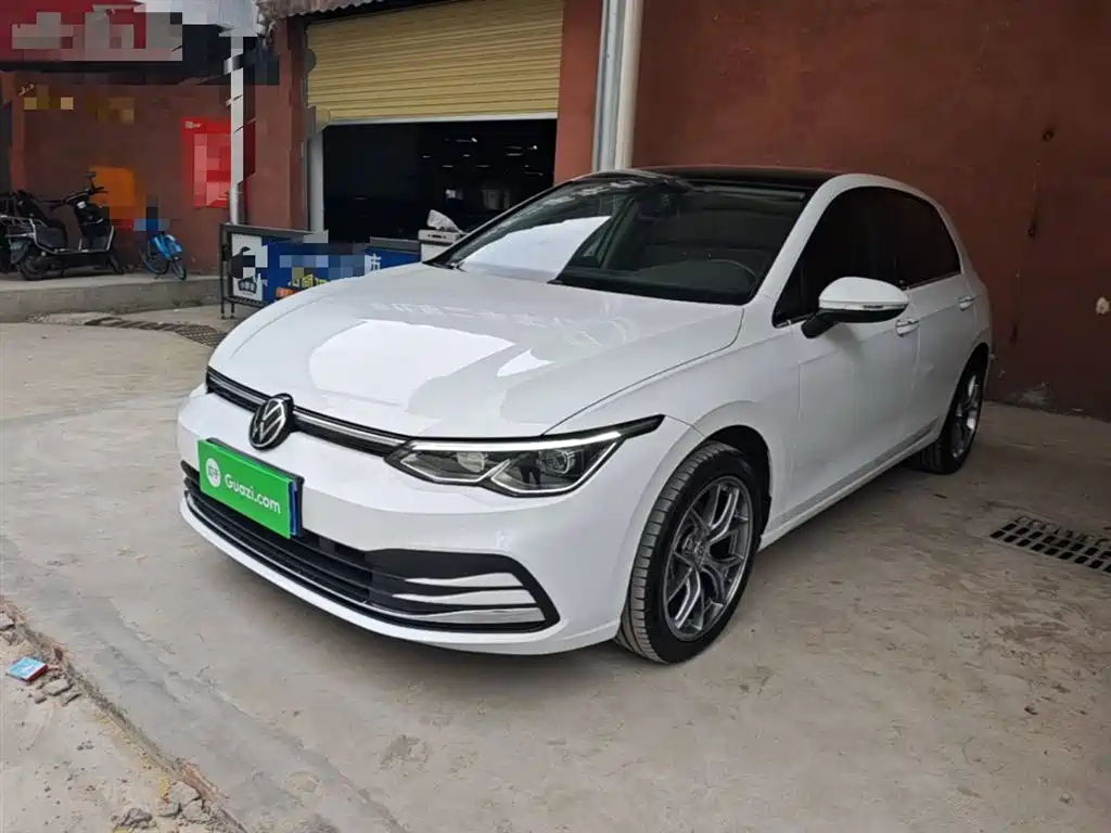 Volkswagen Golf 2021