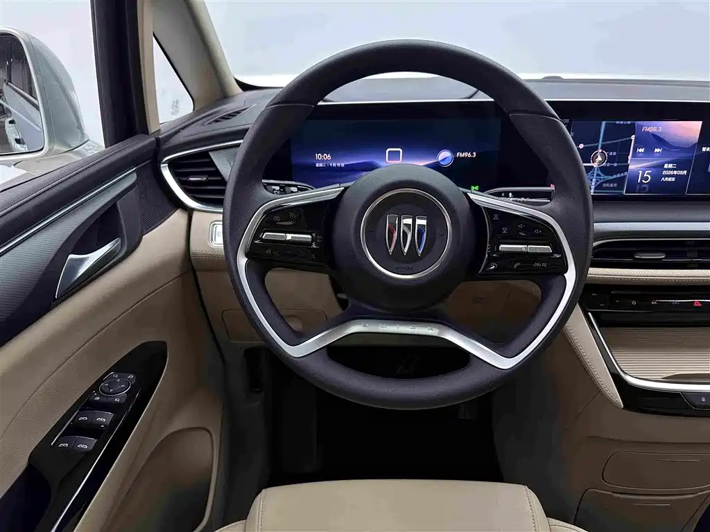 Buick GL8 — миниатюра 9