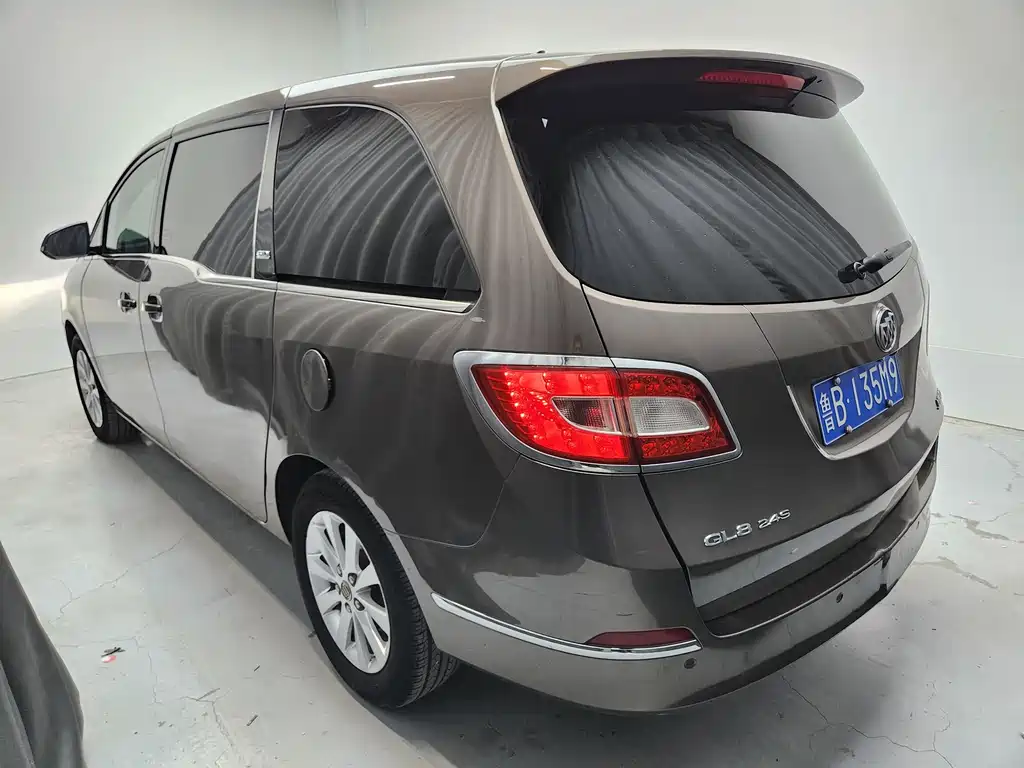 Buick GL8 2013 2.4L CT Luxury Comfort