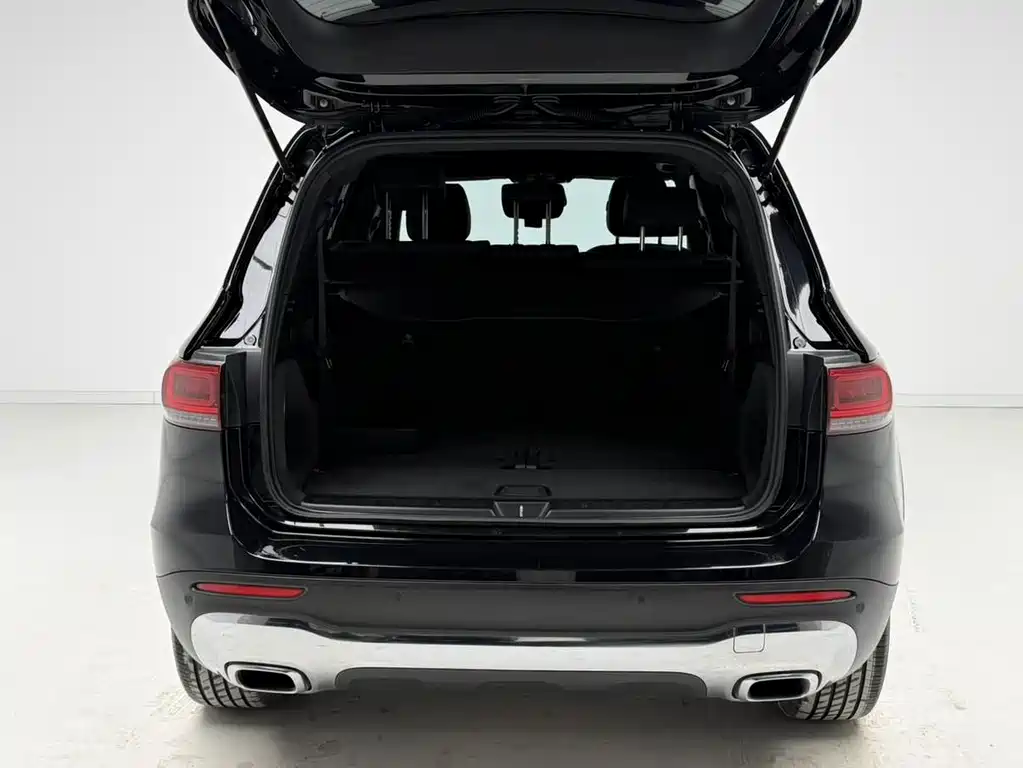 Mercedes-Benz GLB — миниатюра 16