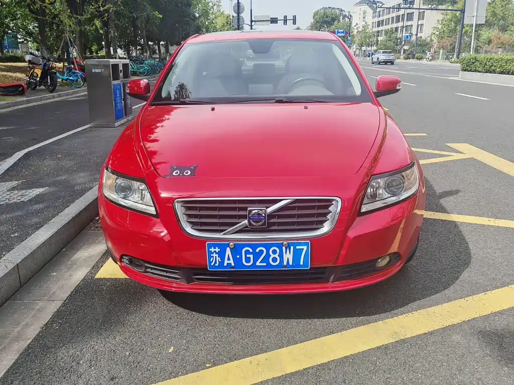 Volvo S40 — миниатюра 2