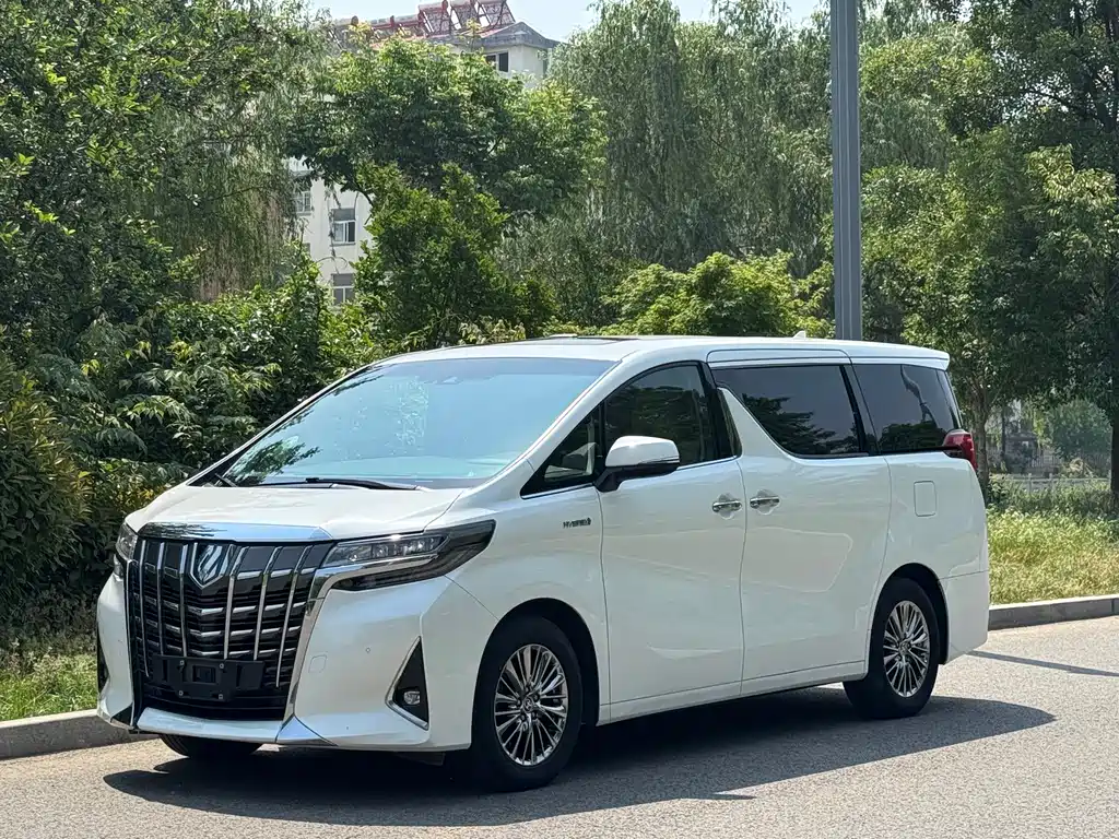 Toyota Alphard 2021