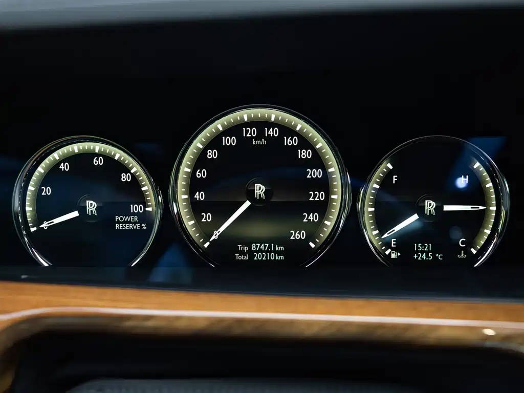 Rolls-Royce Phantom — миниатюра 15