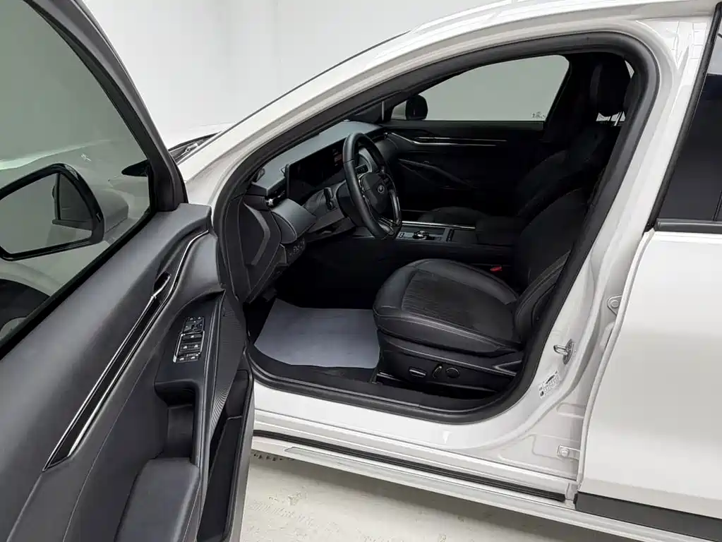 Ford Mondeo — миниатюра 14