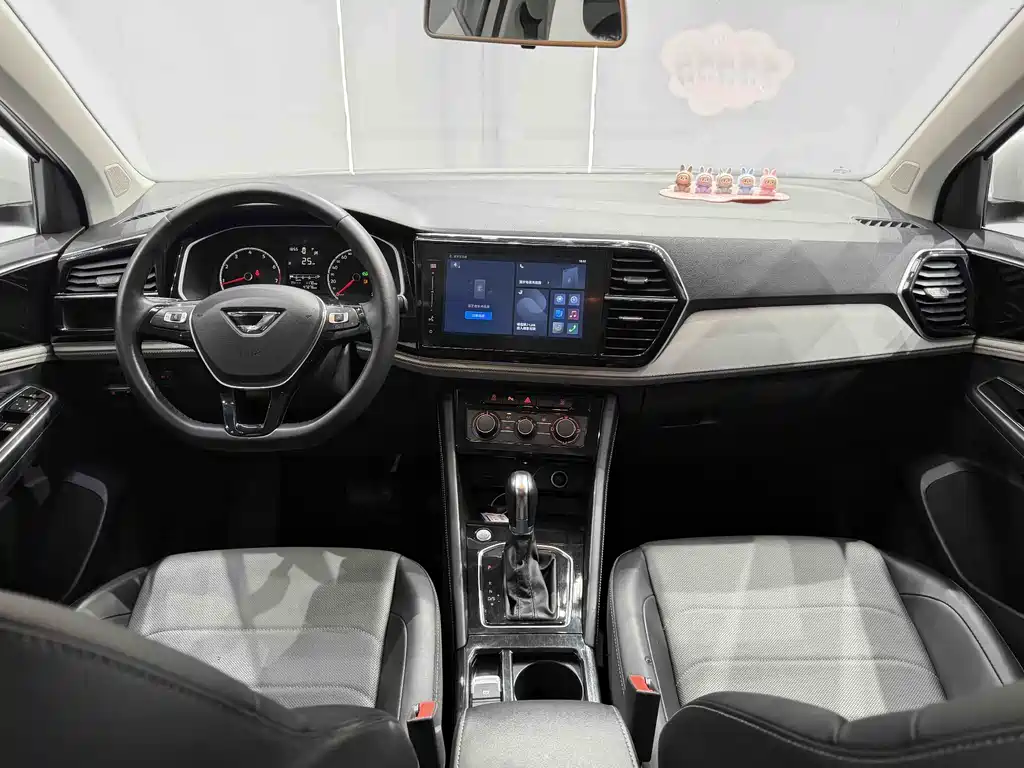 Jetta VS5 2023 280TSI AT Enjoy