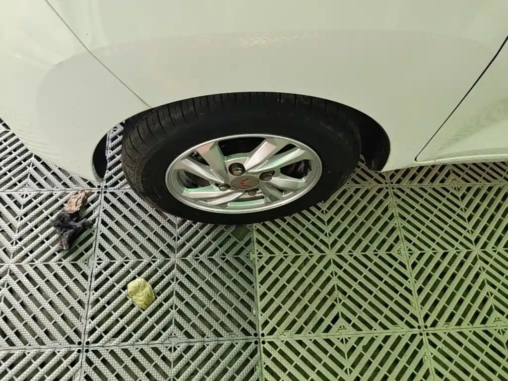 Wuling MINIEV — миниатюра 23