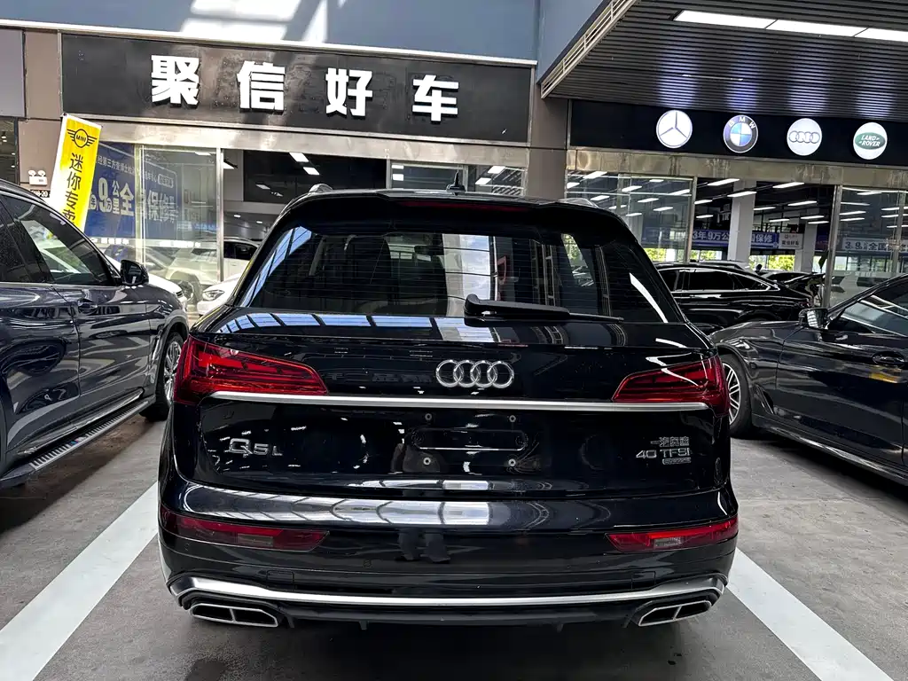 Audi Q5L — миниатюра 14