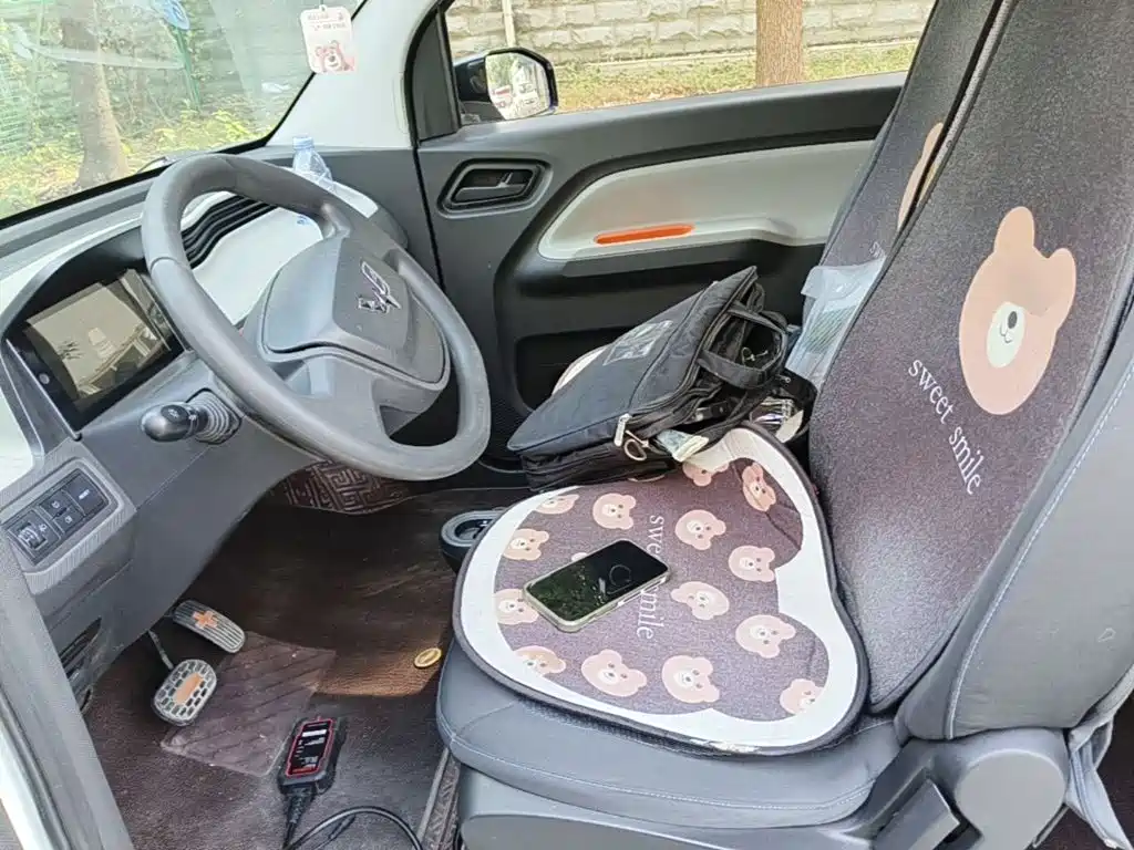 Wuling MINIEV — миниатюра 15