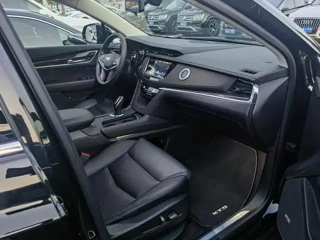 Cadillac XT5 — миниатюра 12