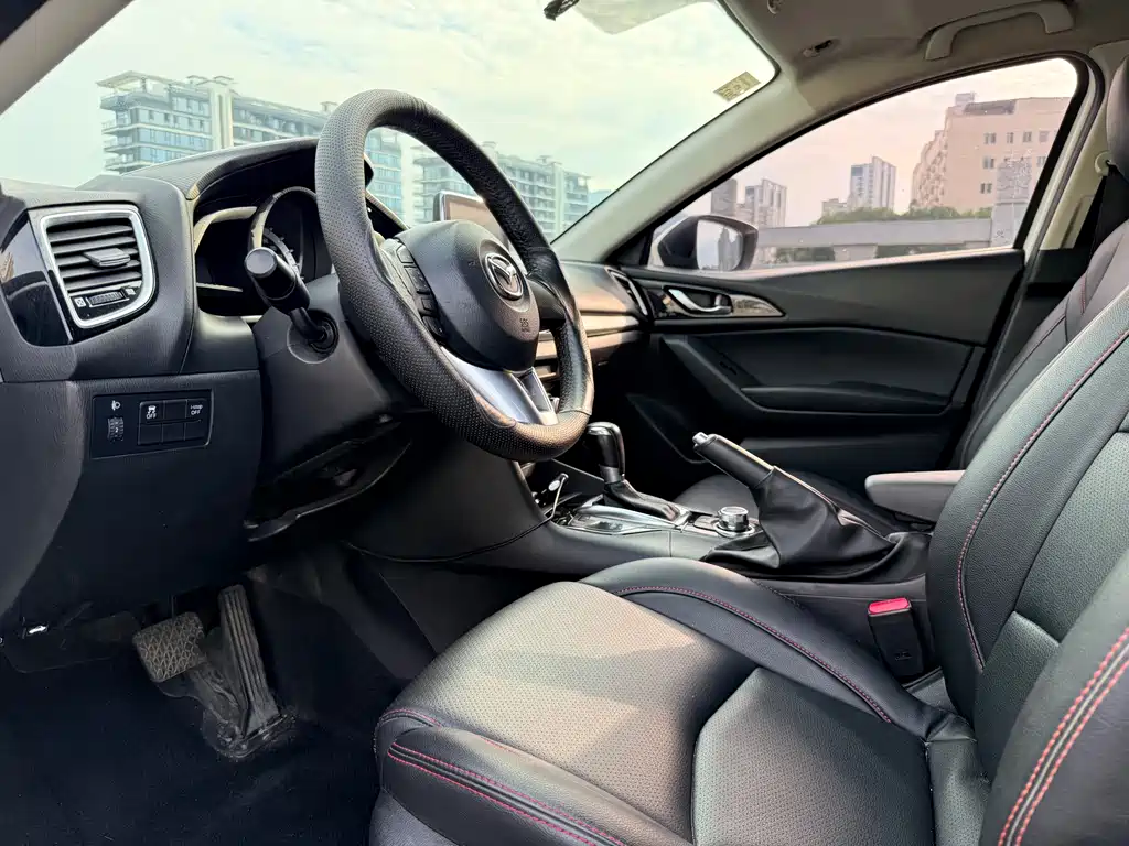 Mazda 3 Axela — миниатюра 4