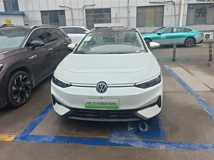 VOLKSWAGEN ID.7 VIZZION