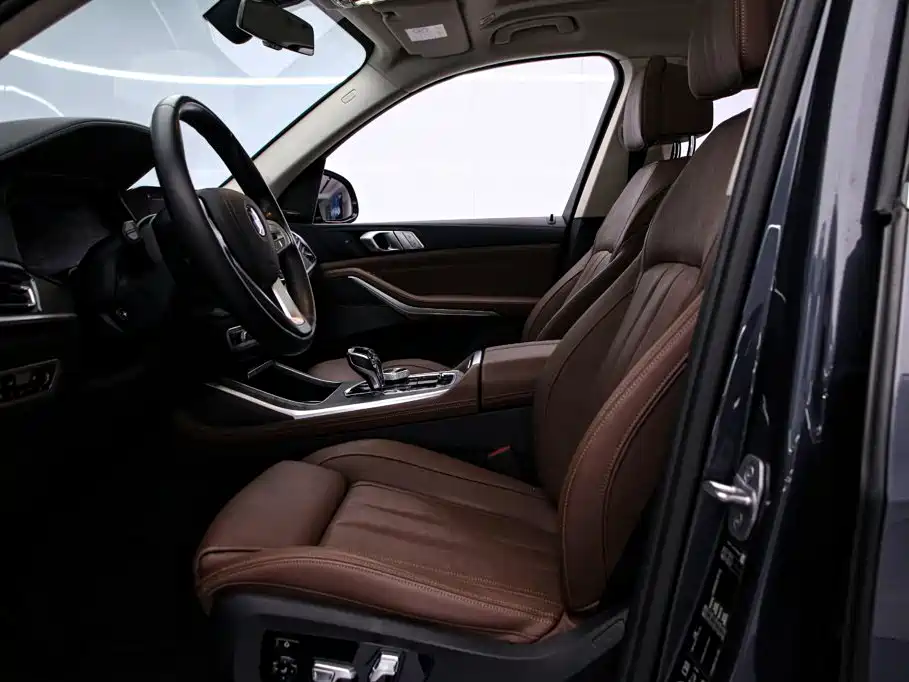 BMW X7 — миниатюра 15
