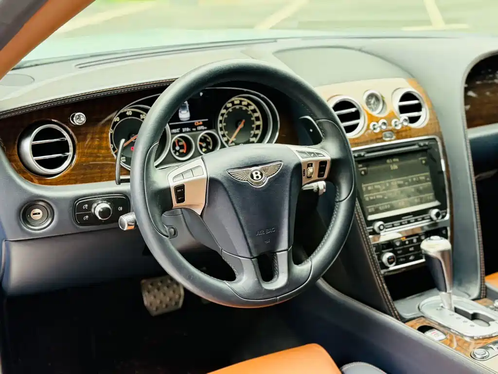 Bentley Continental — миниатюра 4