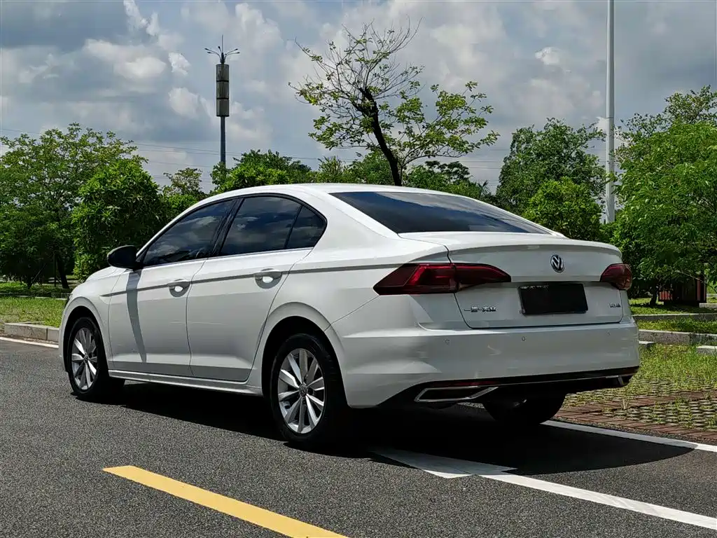 Volkswagen Bora 2020 1.5L AT Elite