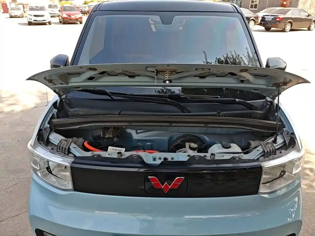 Wuling MINIEV — миниатюра 20