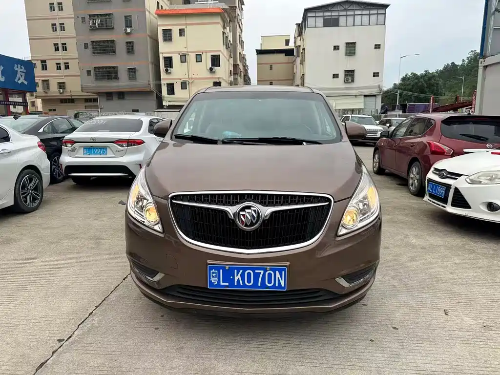 Buick GL8 2020