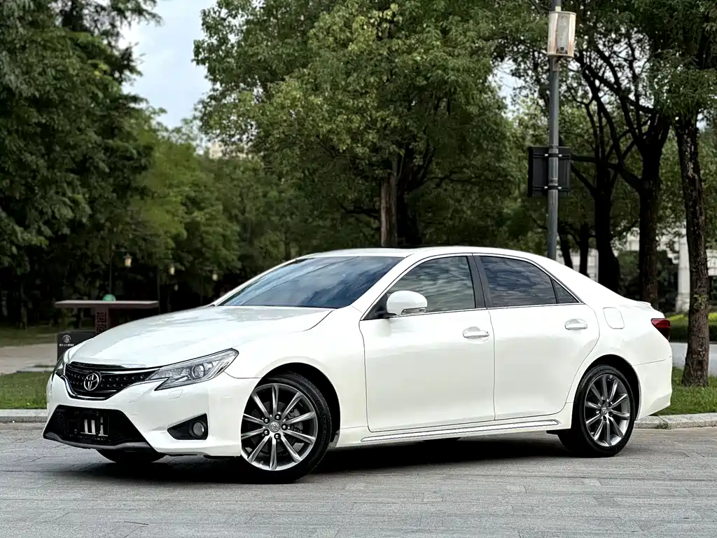 Toyota Reiz 2017