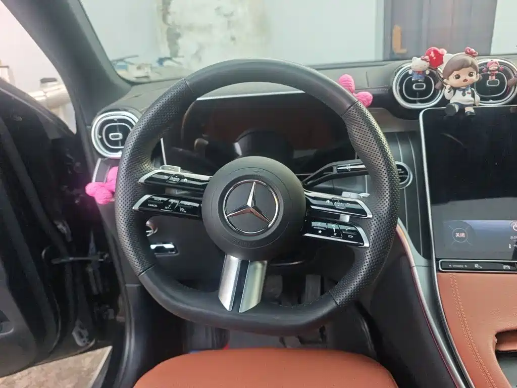 Mercedes-Benz GLC — миниатюра 11