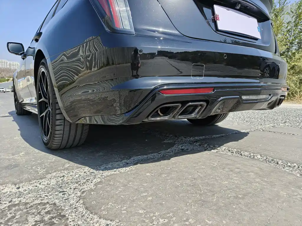 Cadillac CT5 — миниатюра 12