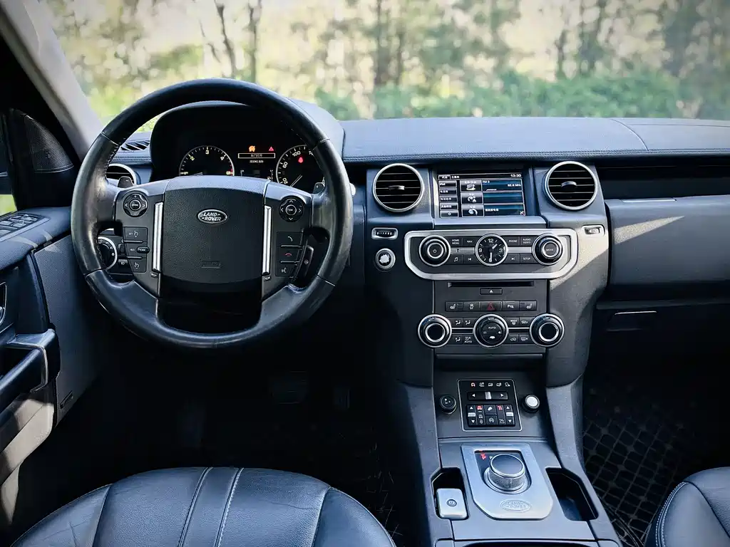 Land Rover Discovery 2015 3.0 SDV6 HSE