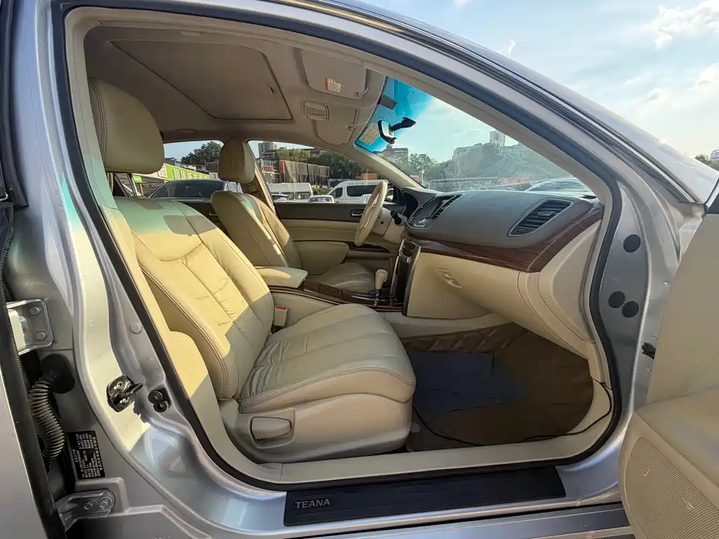 Nissan Teana — миниатюра 8