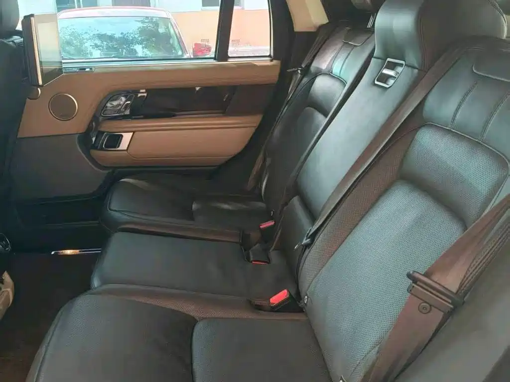 Land Rover Range Rover — миниатюра 3