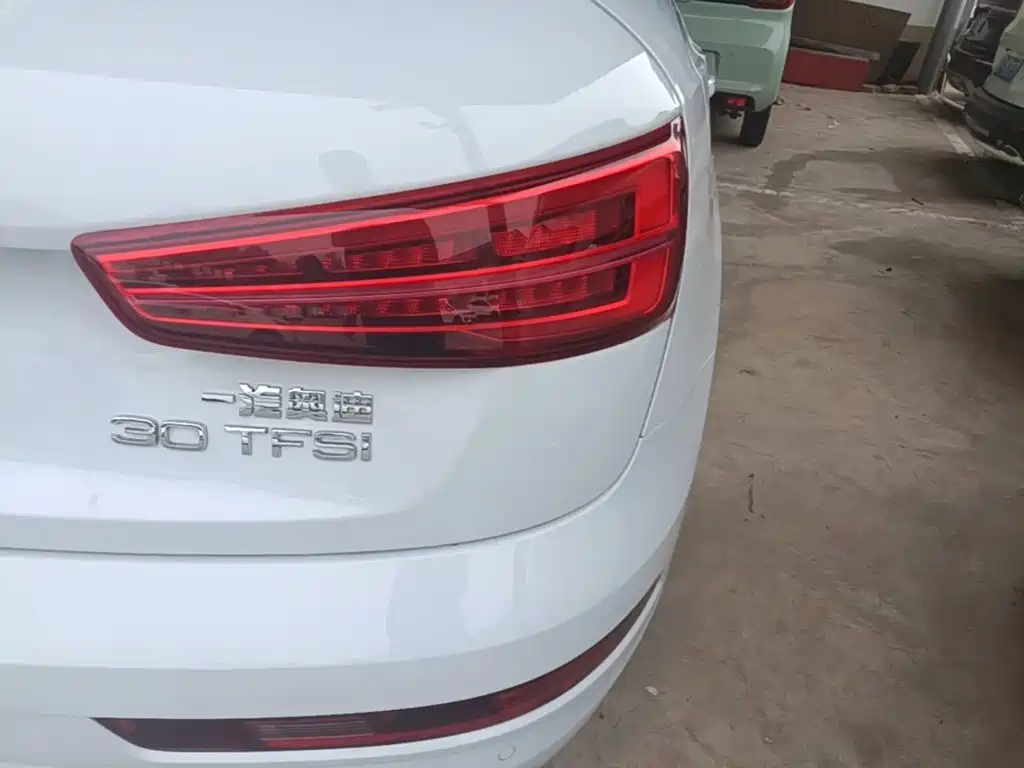 Audi Q3 — миниатюра 8