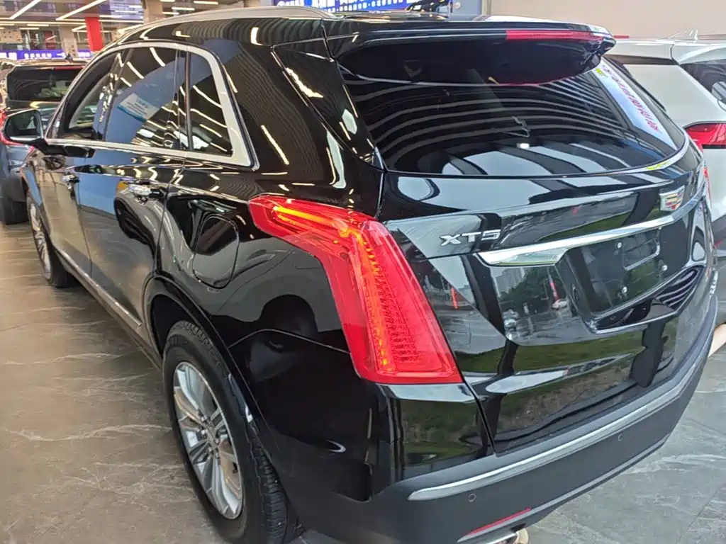 Cadillac XT5 — миниатюра 5