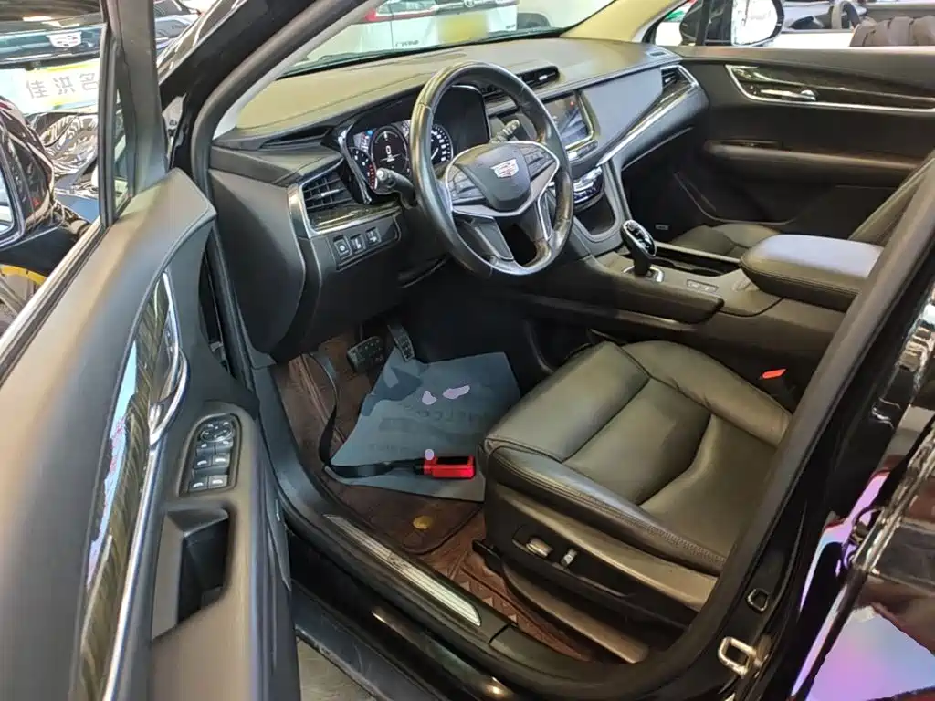Cadillac XT5 — миниатюра 16