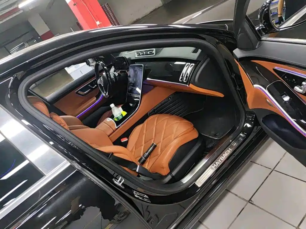 Mercedes-Benz S-Class — миниатюра 11