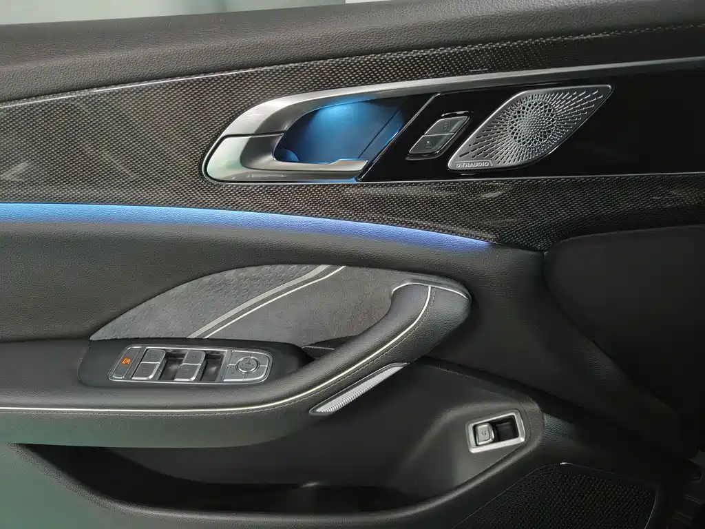 Hongqi Hongqi H6 — миниатюра 5