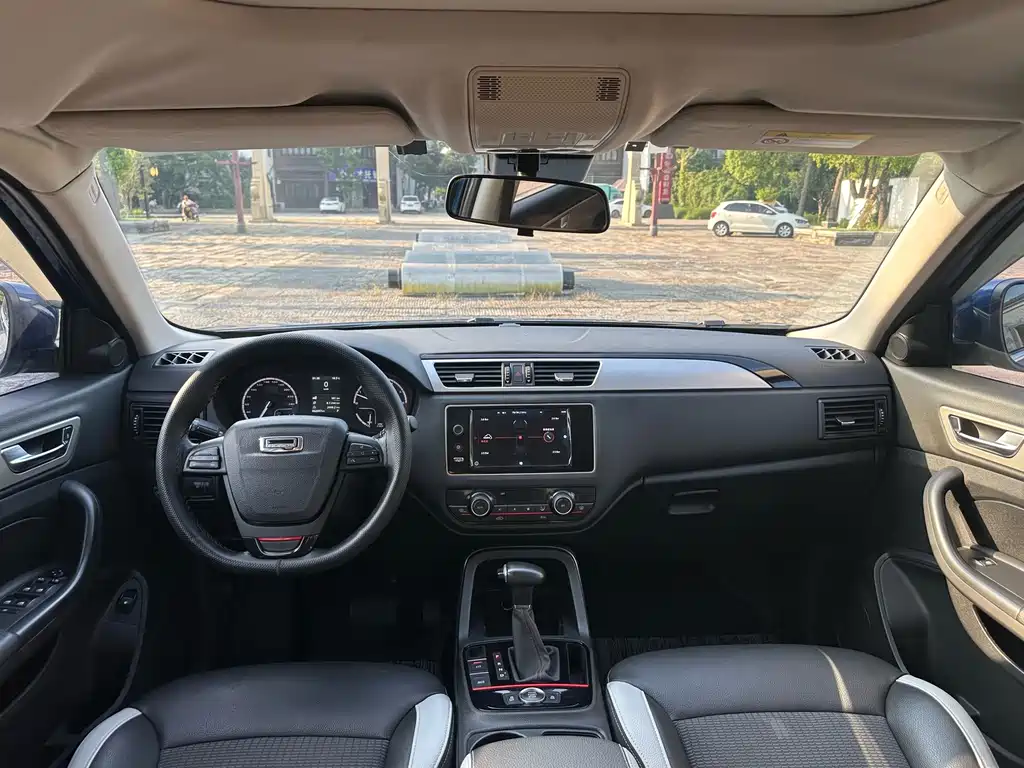 Qoros Qoros 5 — миниатюра 13