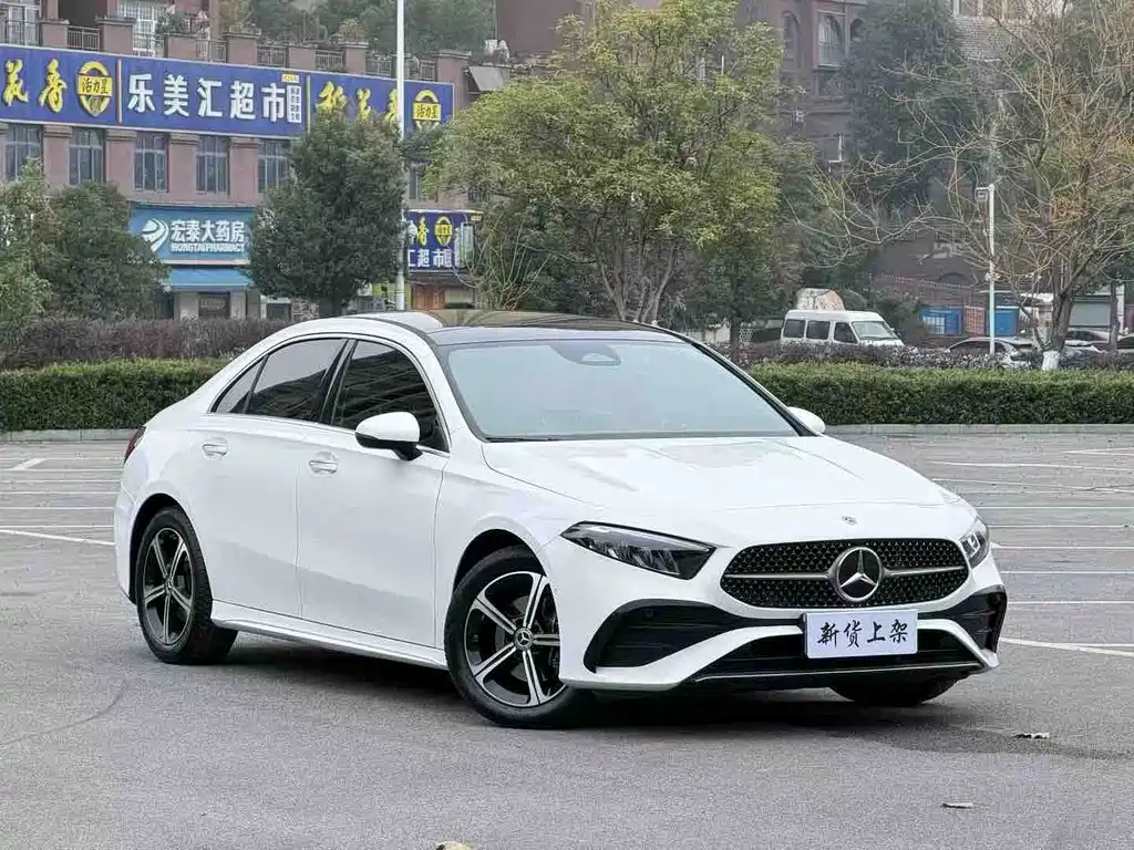 Mercedes-Benz A-Class — миниатюра 2