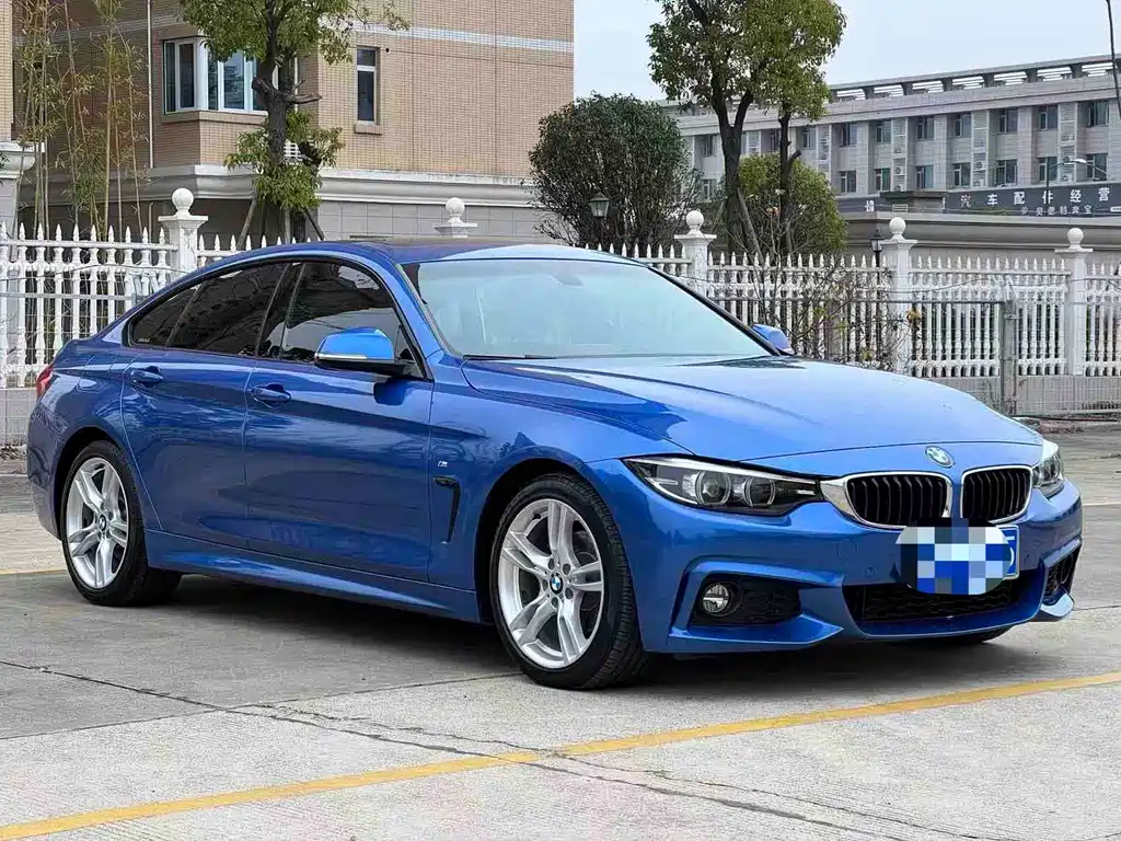 BMW 4 SERIES