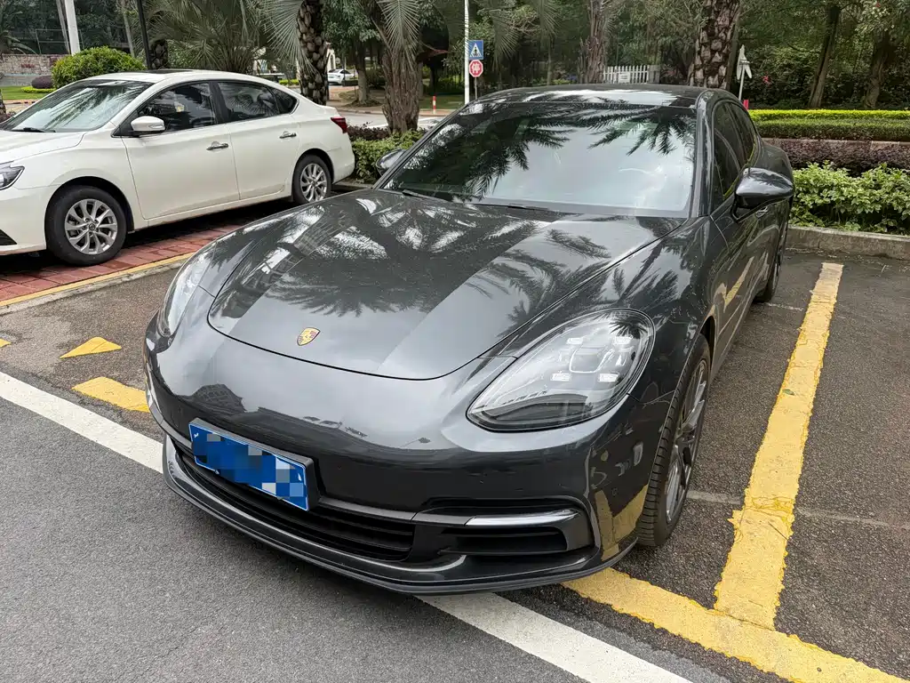 Porsche Panamera 2017