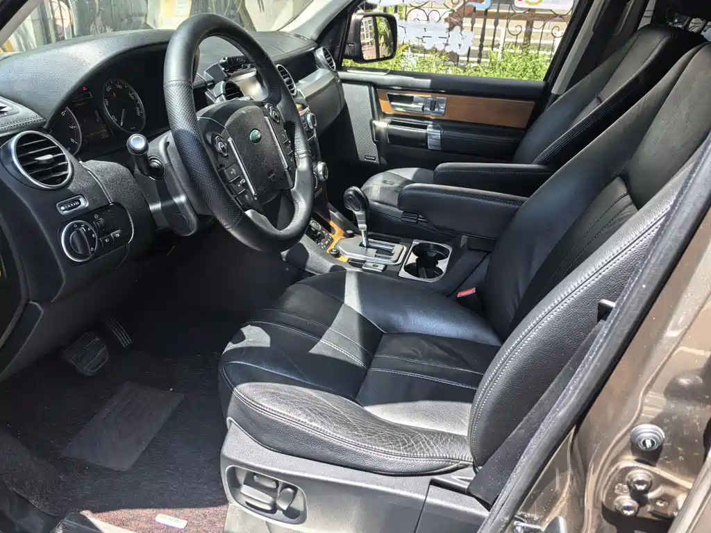 Land Rover Discovery 2012 5.0 V8 HSE
