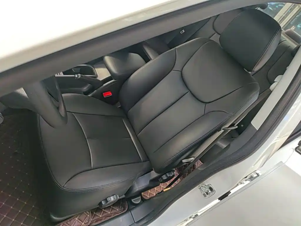 Roewe 360 — миниатюра 15
