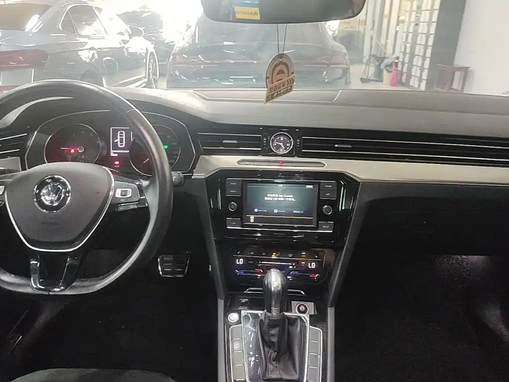 Volkswagen CC — миниатюра 13