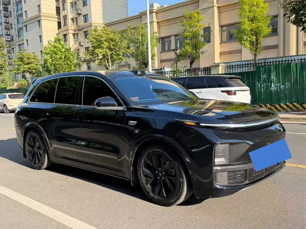 Li Auto Li L8 — миниатюра 3