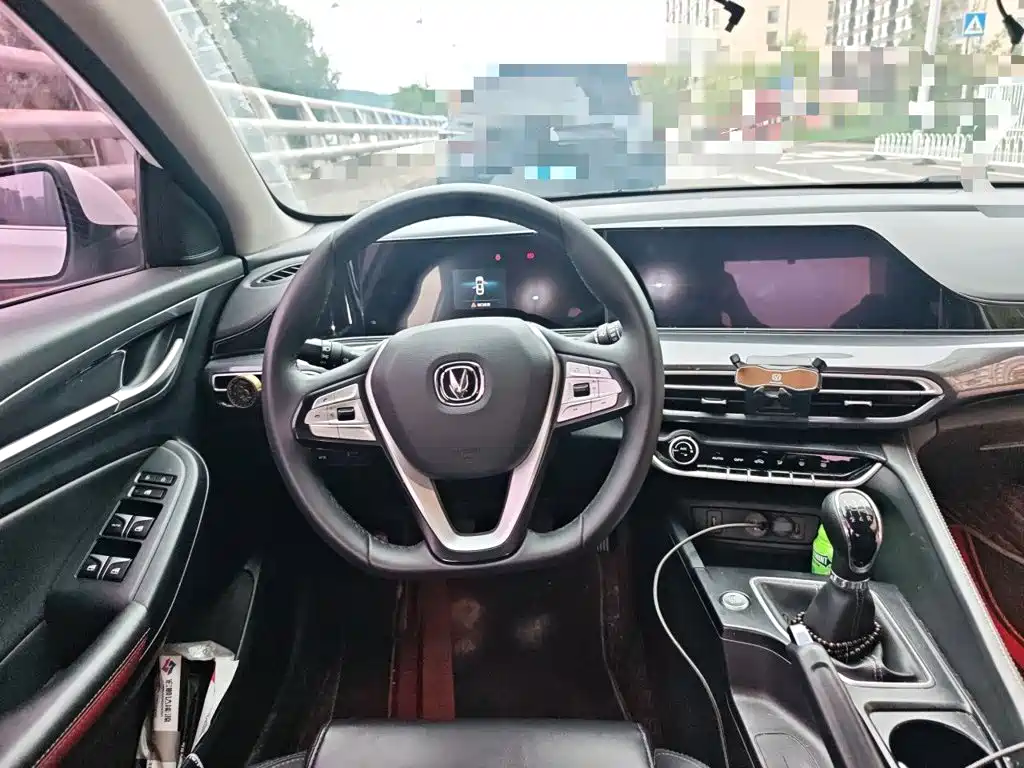Changan Eado — миниатюра 6