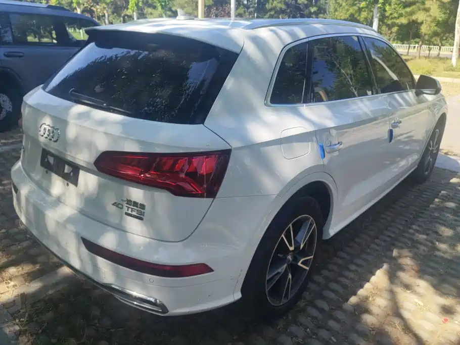 Audi Q5L — миниатюра 3