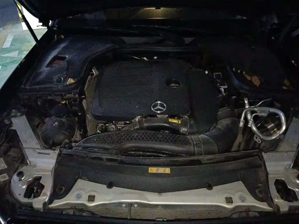 Mercedes-Benz E-Class — миниатюра 11