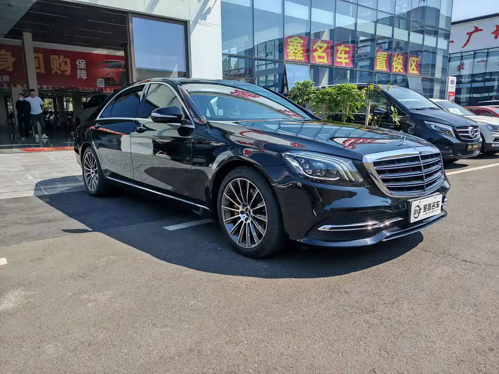 Mercedes-Benz S-Class — миниатюра 3