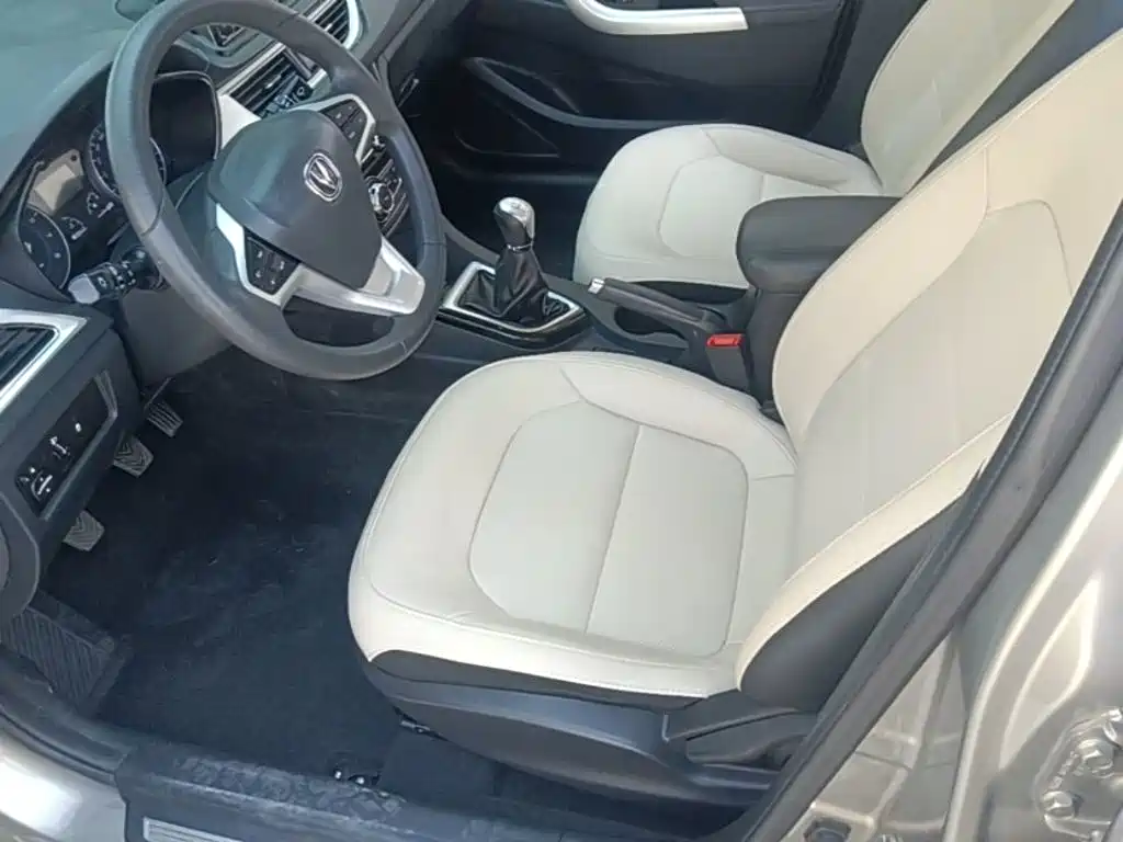 Changan V7 — миниатюра 15