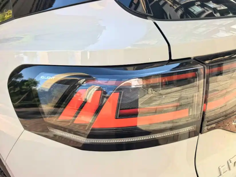 Volkswagen ID.6 X — миниатюра 8