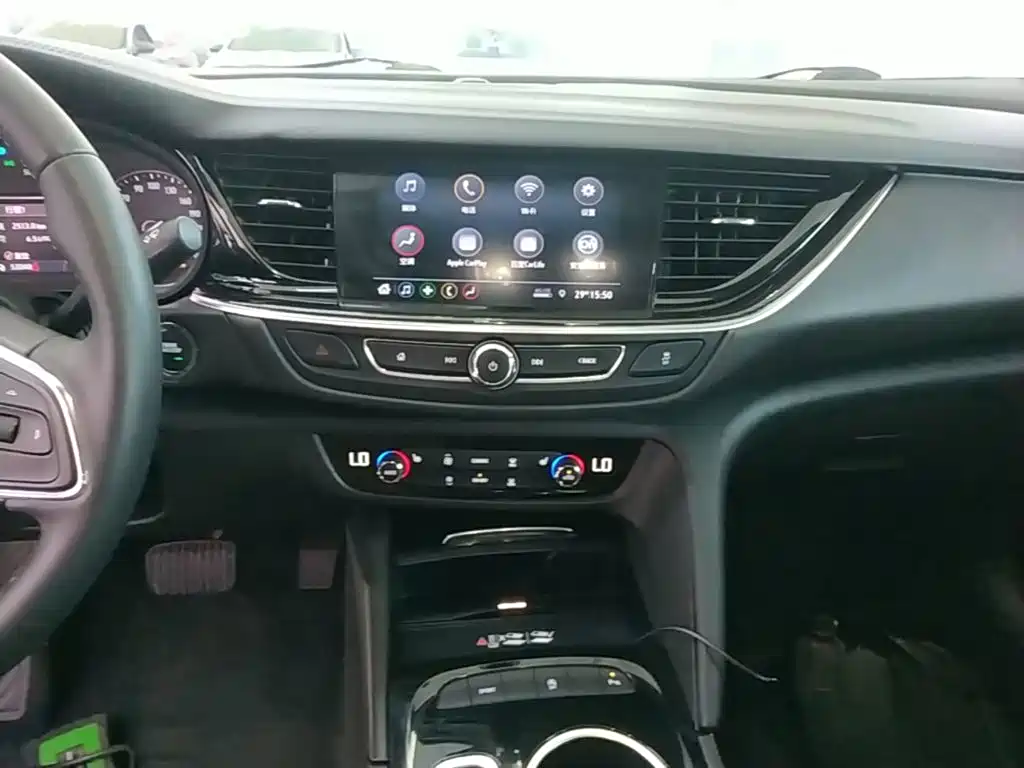 Buick Regal — миниатюра 13