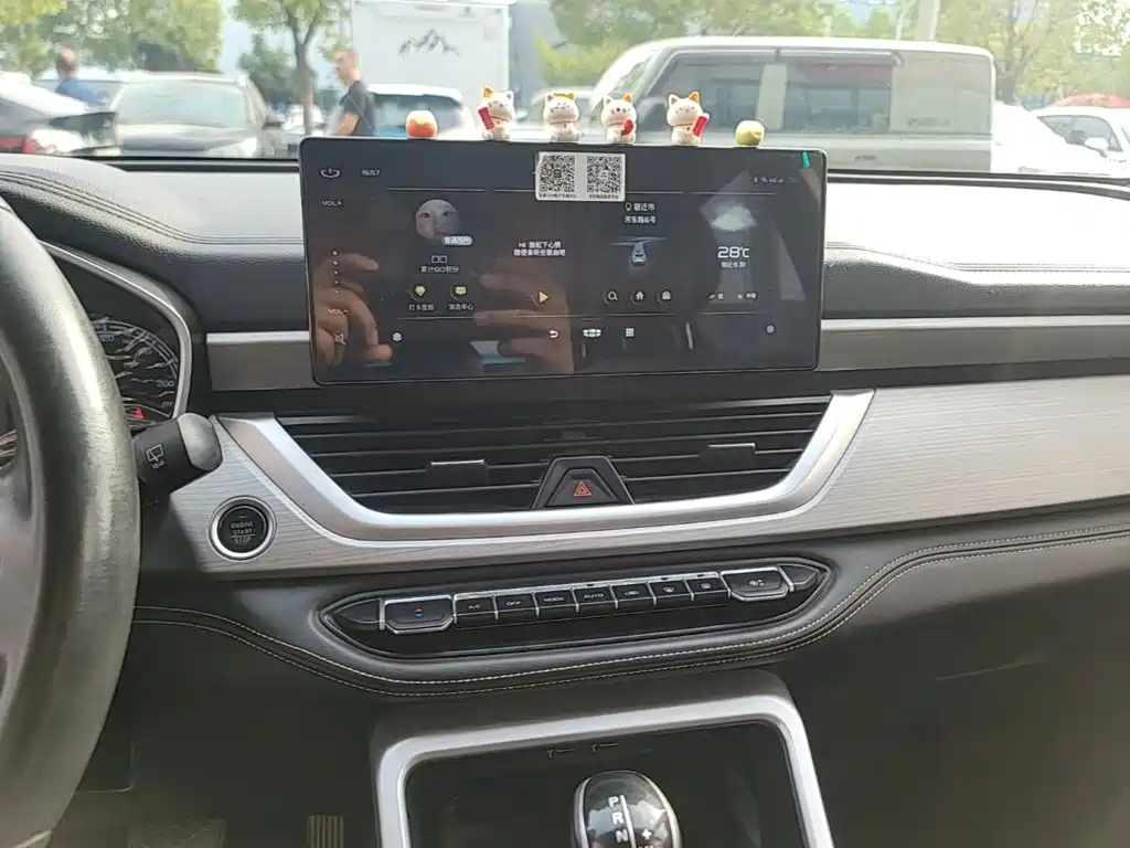 Geely Vision X6 — миниатюра 13