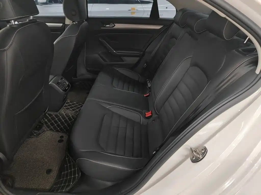 Volkswagen Lamando — миниатюра 17