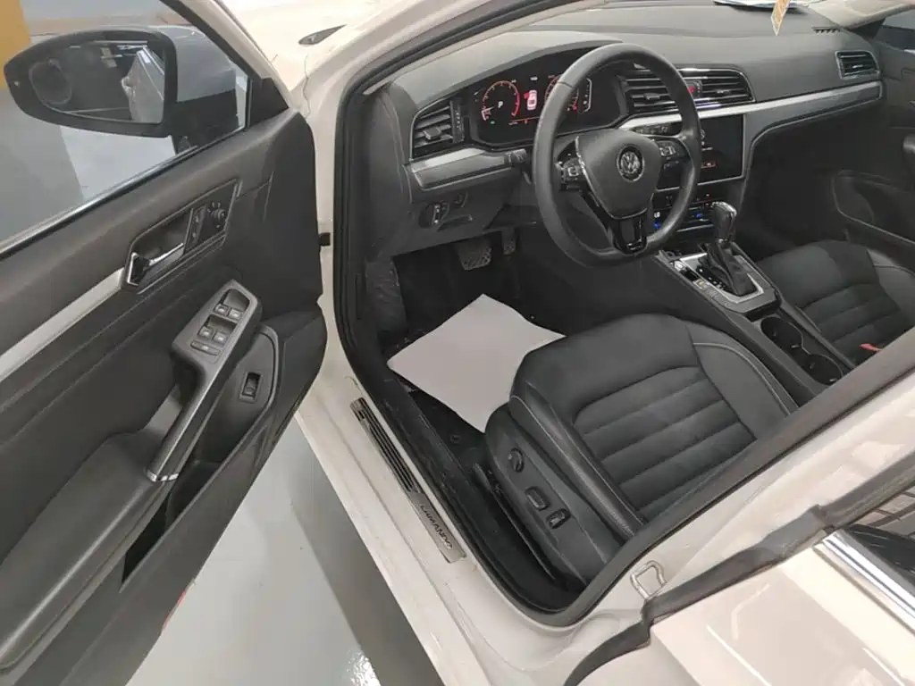 Volkswagen Lamando — миниатюра 16